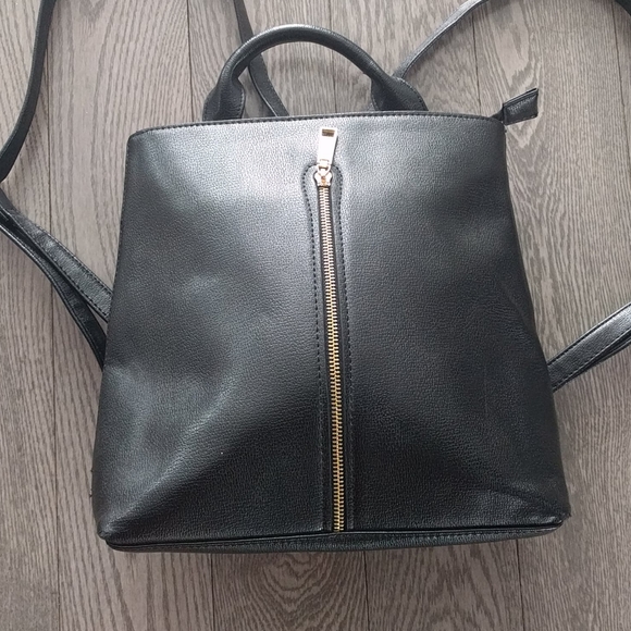 Beautifu blackl backpack by Elle🍀🍀 - Picture 3 of 12